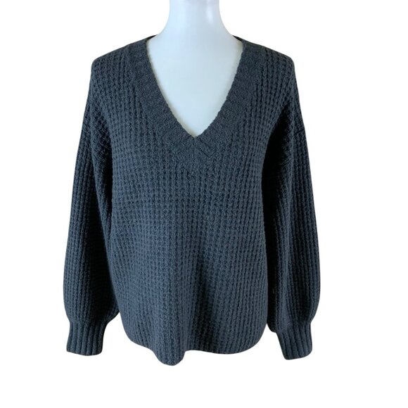UpWest Gray Chunky Knit V Neck Sweater Cozy Slouchy Textured Pullover Medium - Picture 1 of 4